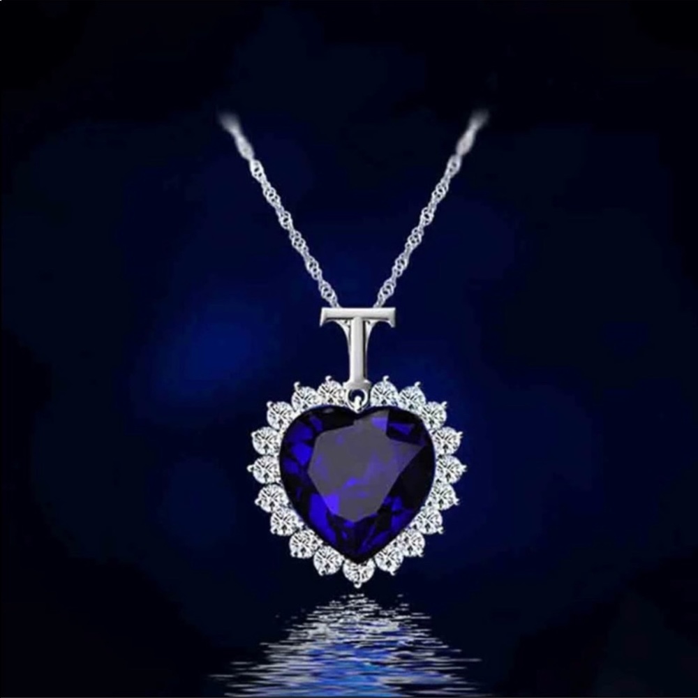 Fashion necklace